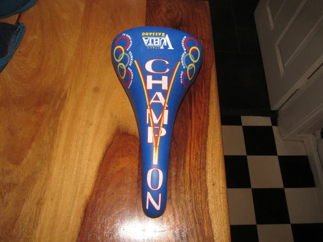 Selle Bassano VINTAGE – MBIKE – Made In Italy – Pour Pièces/restauration