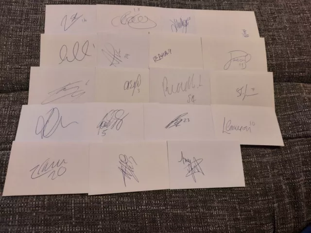 20 Signed Dundee Scottish Football White Index Cards 2023/24