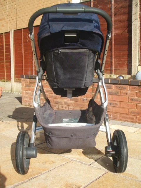 Uppababy Vista Navy Blue Carrycot / Pushchair Buggy - Extras Included 3