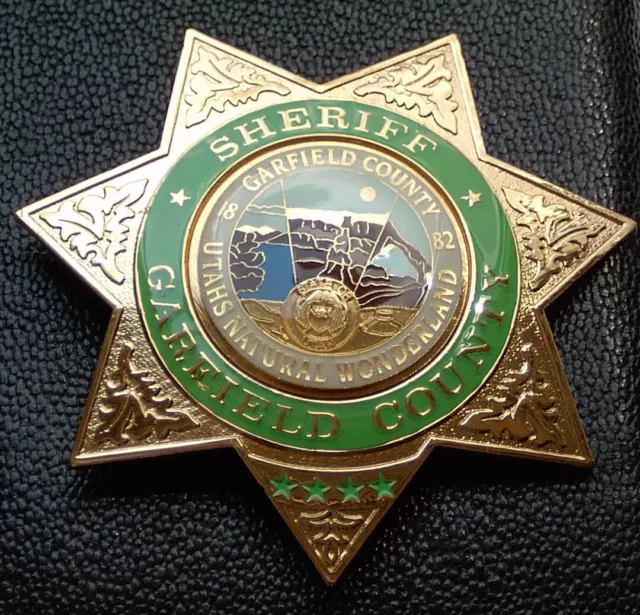 h/15***OLD-Policebadge: GARFIELD COUNTY