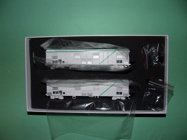 Coffret 3 Wagons LS MODELS EVS Parois Planes Gris 30660 – Neuf