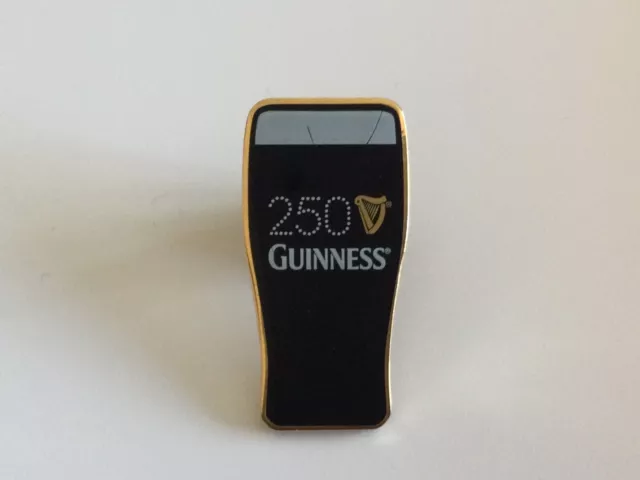 Metal Pin  Badge Guinness