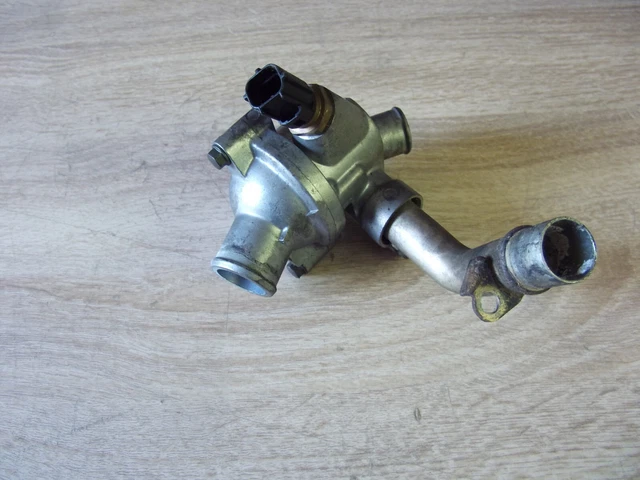 Autotecnica 2204 Alloggiamento Termostato In Alluminio - Ricambio Resistente Al Calore E Vibrazioni - 2