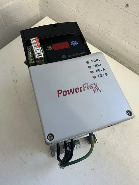 Allen-Bradley 22D-D6P0N104 PowerFlex 40 azionamento a corrente alternata con 22-RF012-BL