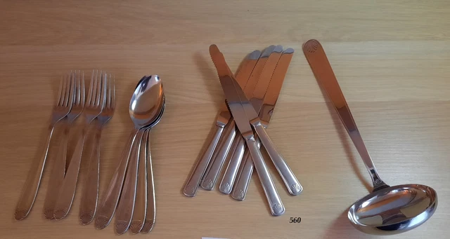 Lot De 24 Couverts Inox - Fourchettes, Cuillères, Couteaux - Occasion