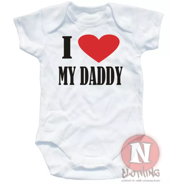 Naughtees Kleidung Babygrow I Love My Daddy weiß Baumwolle Baby wachsen Babyanzugweste