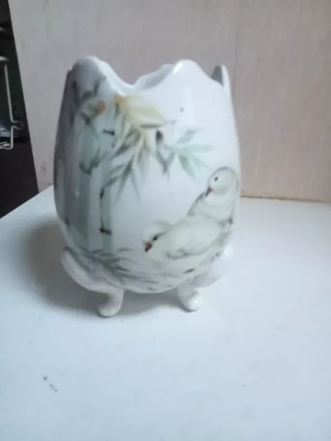 vase ancien en forme d'oeuf porcelaine de limoges hauteur 14,5 cm