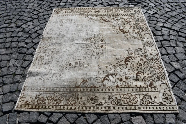 Tapis Turc Vintage Fait Main – Laine – Beige – Dimensions 2x4 (env. 60x120cm) – Années 70