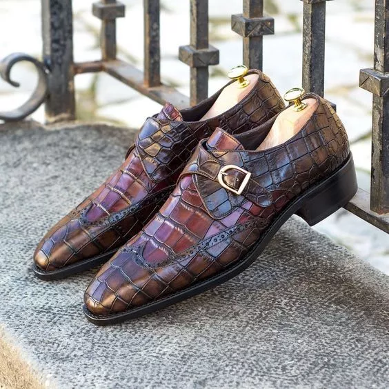 Men's Handmade Dark Brown Croc Print Leather Single Monk Strap Wingtip Shoes