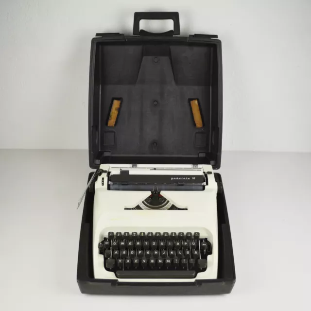 TRIUMPH GABRIELE 10 alte Schreibmaschine im Koffer Vintage Typewriter EUR 69,00 PicClick DE