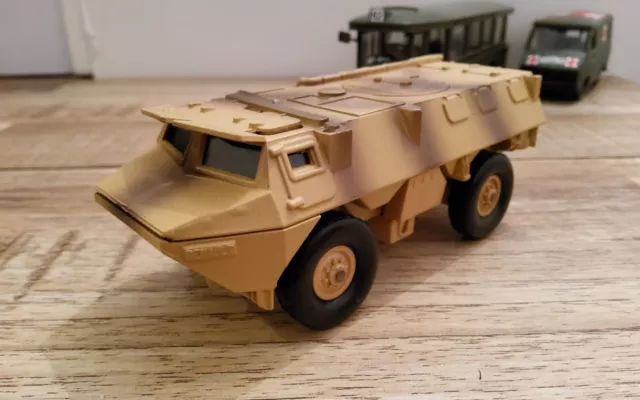 Renault vab  militaire   norev solido eligor ixo 1/43 1/50