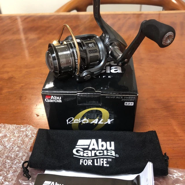 リール RoxaniSP 3000SH & RevoALX THETA 2000SH リール RoxaniSP 3000SH & RevoALX THETA 2000SH Abu Garcia
