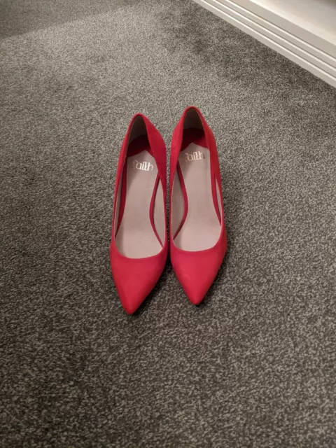 Ladies Gorgeous Red Faith Heels Shoes Size 5