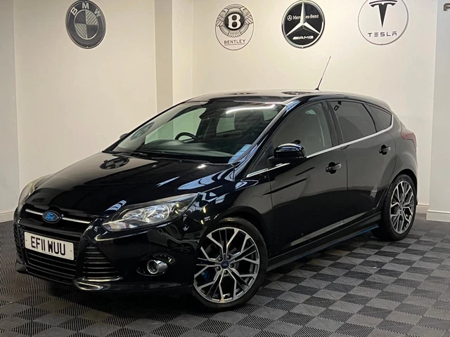 2011 Ford Focus 1.6 EcoBoost Titanium 5dr HATCHBACK Petrol Manual