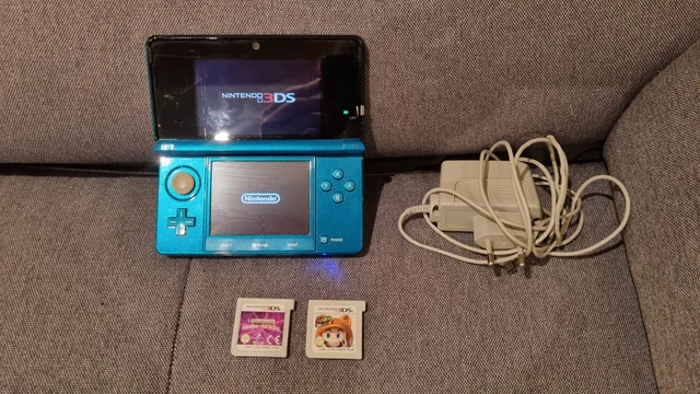 Console nintendo 3ds Bleu Turquoise + Chargeur + 2 Jeux Fonctionnelle