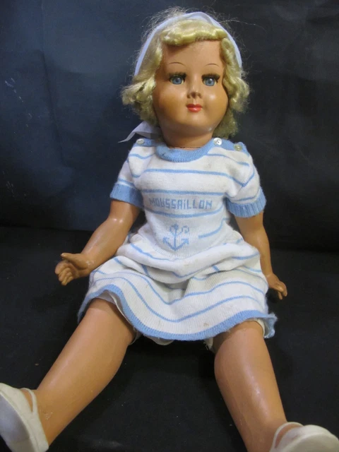Jolie poupée ancienne, hauteur 62 cm, yeux dormeurs riboulants