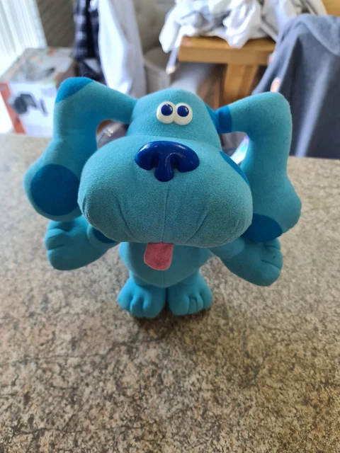 Fisher price hot sale blue dog