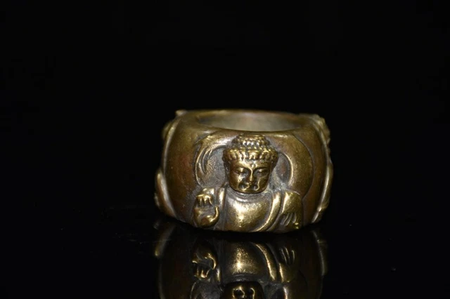 Exquisite Old Chinese copper handcarved Buddha statue Pull finger Thumb ring 620