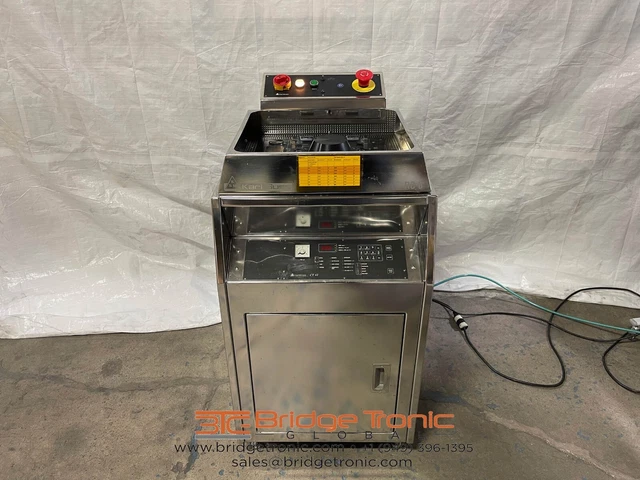 Karl Suss RC 8 MS 3 Spin Coater Karl Suss RC 8 MS 3 Spin Coater