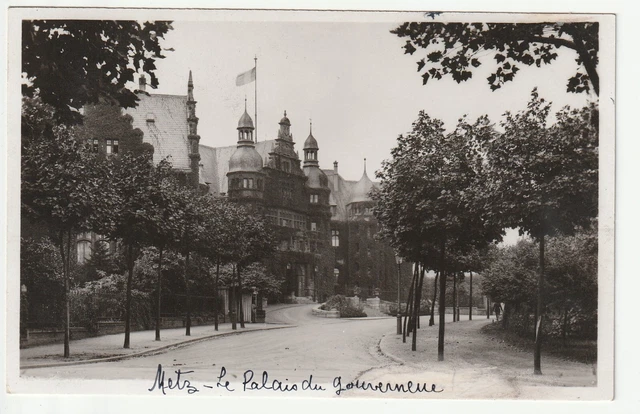 METZ - Moselle - CPA 57 - Rues - rue du Palais du Gouverneur