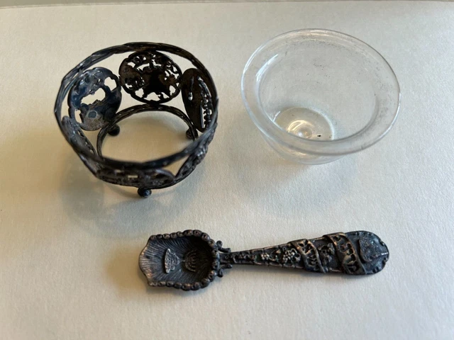 Vintage Judaica detailed Salt Cellar & Spoon: Made in Israel