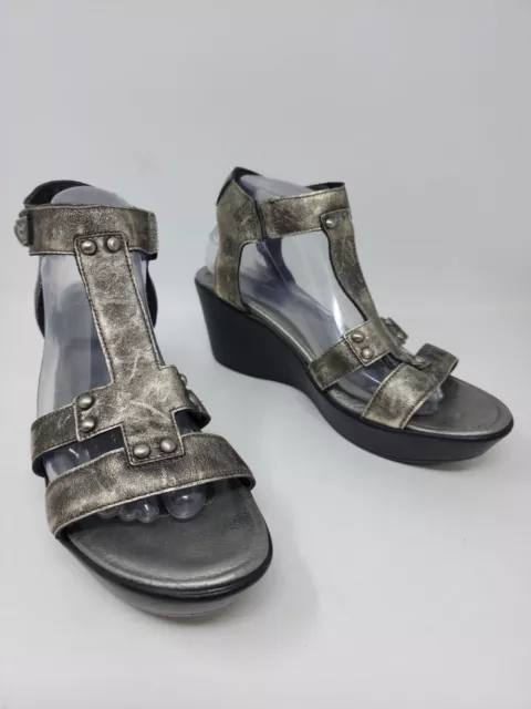 Naot Womens 42 11 11.5 Silver Metallic Leather Sandals Comfort Shoes **Flaw**