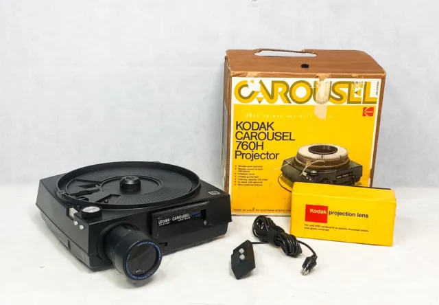 Kodak 760H Carousel Slide Projector, Ektanar 102-152mm Zoom Lens + REMOTE (READ)
