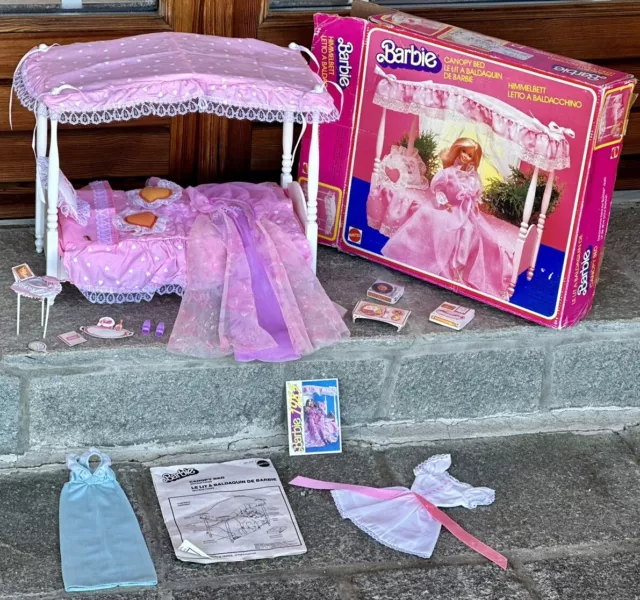 Barbie canopy bed 1982 deals