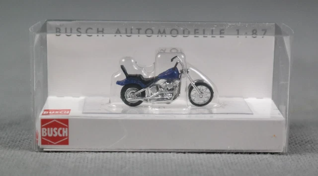 Busch Modellauto Motorrad – 1:87 H0, Rot Metallic