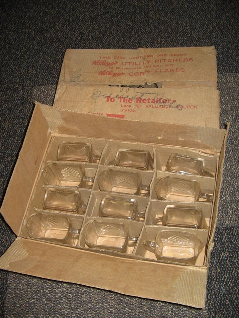 1930s cereal box Kellogg's premium depression glass utility pitcher (1) 13oz 2