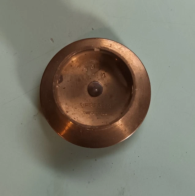 Outil Horloger Bergeon Support/visseuse Pour Montres étanches - Boîte En Bois - Occasion Suisse