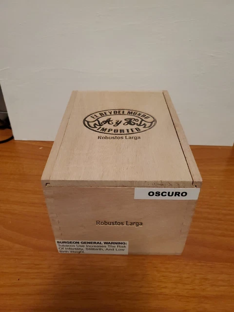 El Rey Del Mundo Robustos Larga Wood Cigar Box Empty - 6.75" x 4.75" x 4" ~