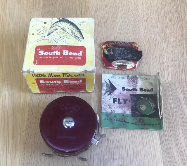 VINTAGE SOUTH BEND fly rod reel, with original box and guide