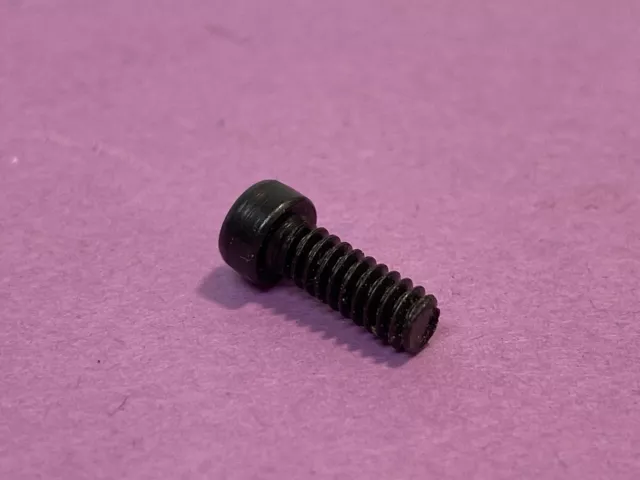 *Nos* 301C10-3 Screw For Eastman Cutting Machine 2