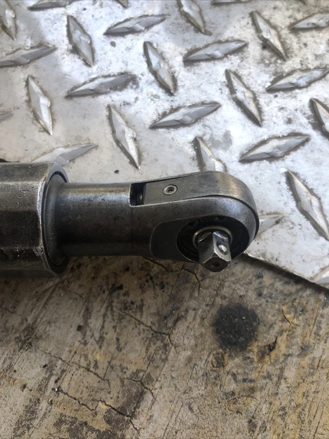 Matco Tools 1/4" Drive Mini Air Ratchet 1825B 4