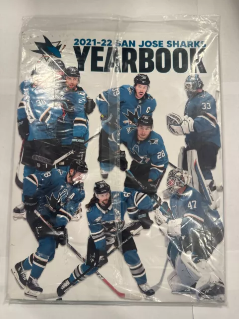 3 PK INCLUDES 2 SGA 2021-2022 ST. LOUIS BLUES YEARBOOK, SCHEDULE