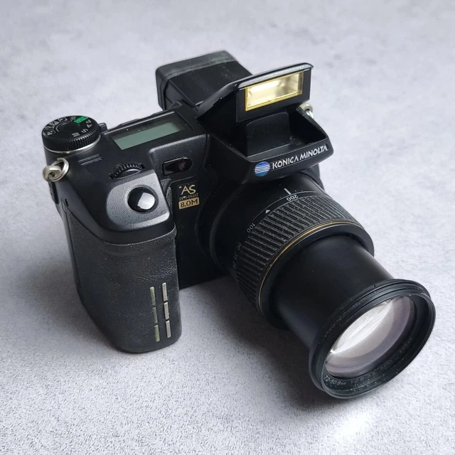 Courrèges Camera Minolta AC101 Green LVMH perfect vintage numbered made Courrèges Camera Minolta AC101 Green LVMH perfect vintage numbered made