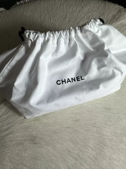 Chanel Gray Drawstring Shopping Flap Bag – The Closet