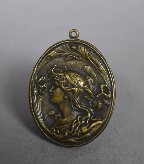 Pendentif Email Art Nouveau - Croisée de l'aube Pendentif Email Art Nouveau - Croisée de l'aube