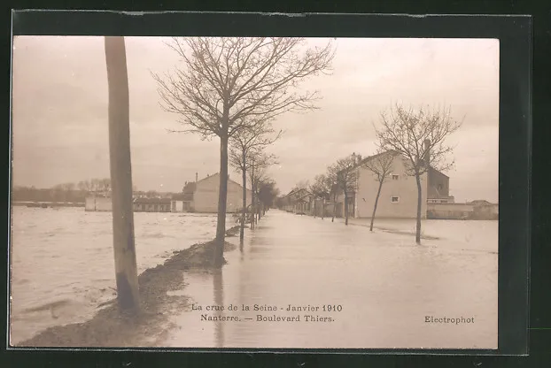 CPA Nanterre, La crue de la Seine 1910, Boulevard Thiers, flood