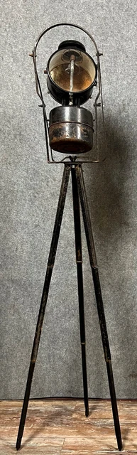 Proiettore di segnalazione per pista di aereo in ghisa molto raro, circa 1920