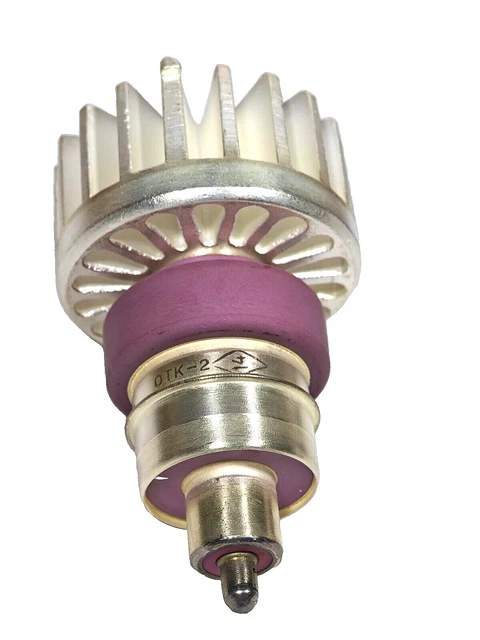 Tube Triode GI-7BT (GI7BT) – Puissance HF-VHF-UHF, Russe URSS, Neuf