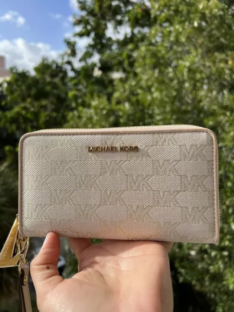 Mk etuis shop