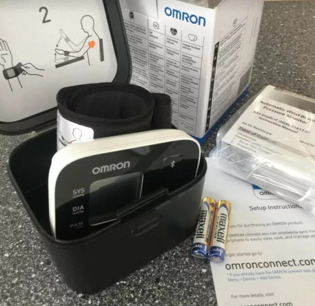 Omron Tensiomètre Électronique Bluetooth  Blanc