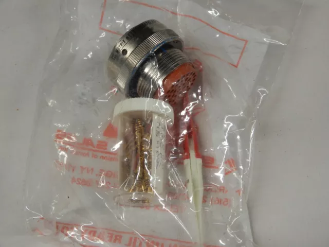 Amphenol Connector MS3476L20-41P Qty 1 NOS With Pins M39029/4-20-20 and Tool