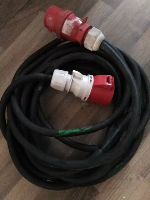 Cable de extensión Mennekes 32A 10m