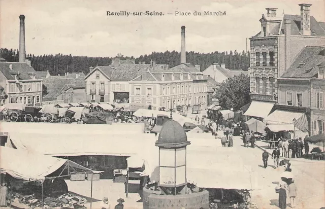 ROMILLY-sur-SEINE : place du marché  90613