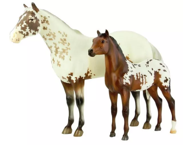 Breyerfest Special Run Appaloosa Breyer Mare & Foal Surrey & Axle LE 711621 2