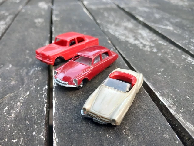 1:8 - Model car - La Ferrari - auction online