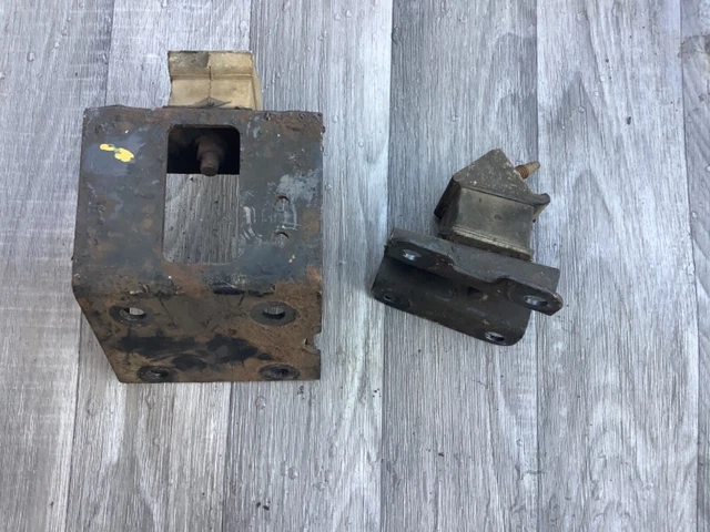 Land Rover R380 Gearbox Mounts LAND ROVER 300 tdi discovery R380 gearbox mounting brackets £110.00 ...